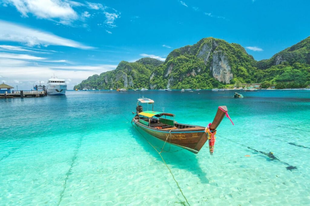 2-Days-1-Night-Phi-Phi-Island-Krabi-James-Bond-3